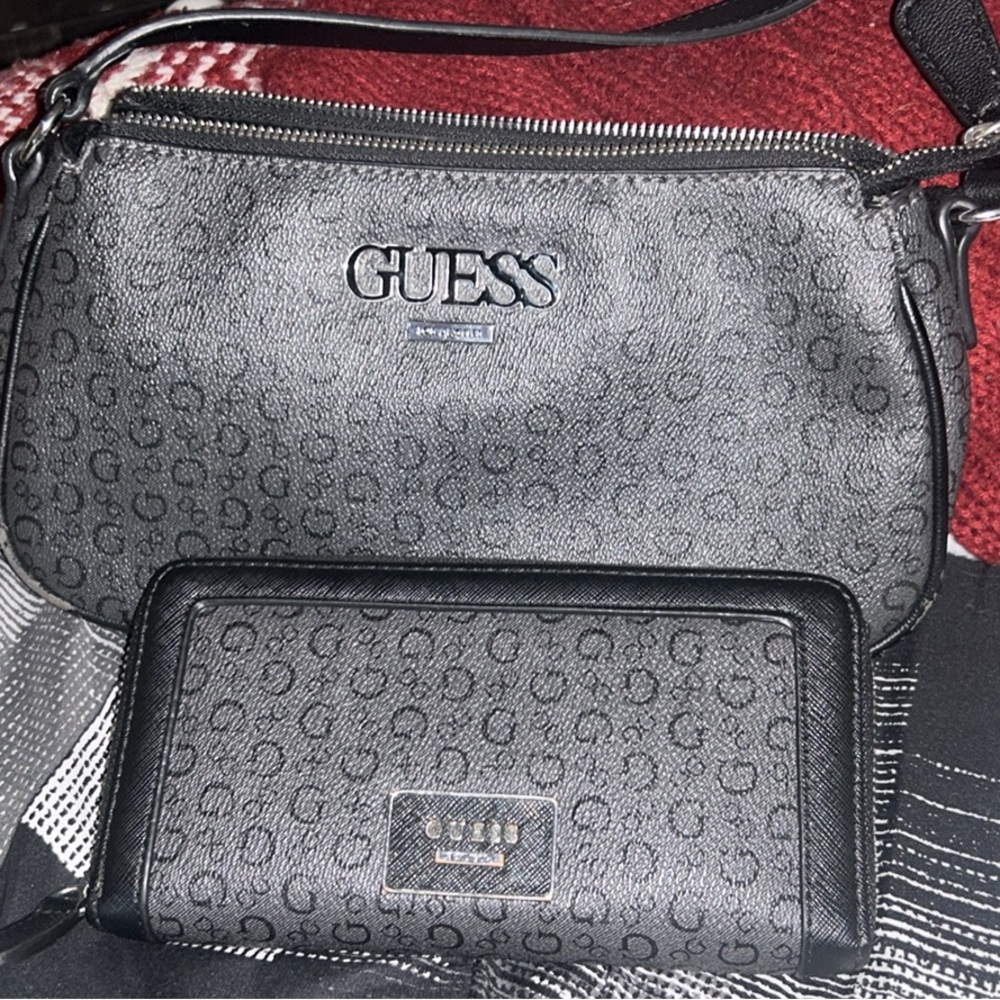 Guess Black Patterned Purse and Wallet Set